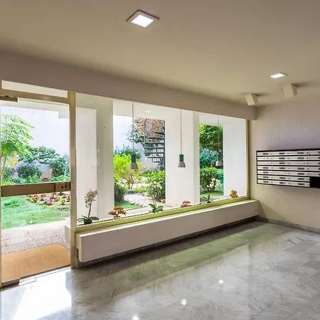 Oman1 Magnifique Et Modern Deux Pieces Appartement Cannes